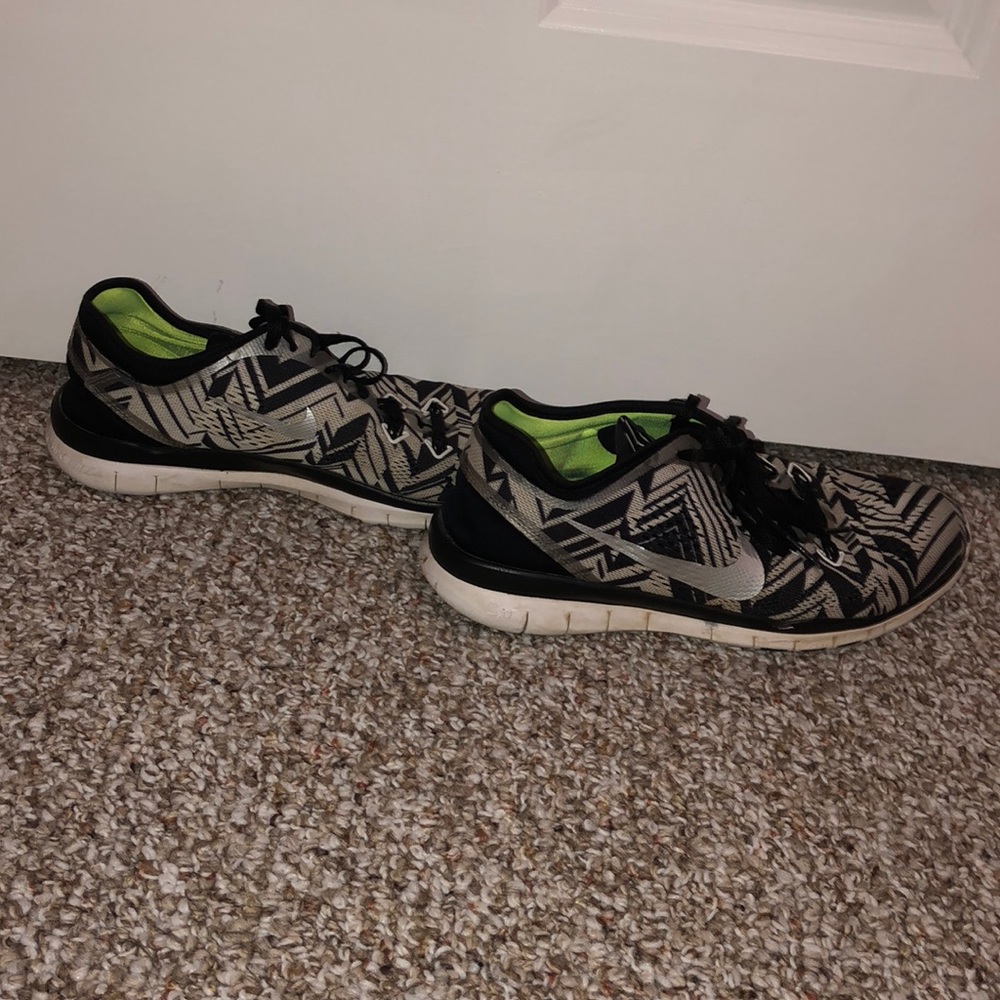 nike free sneakers